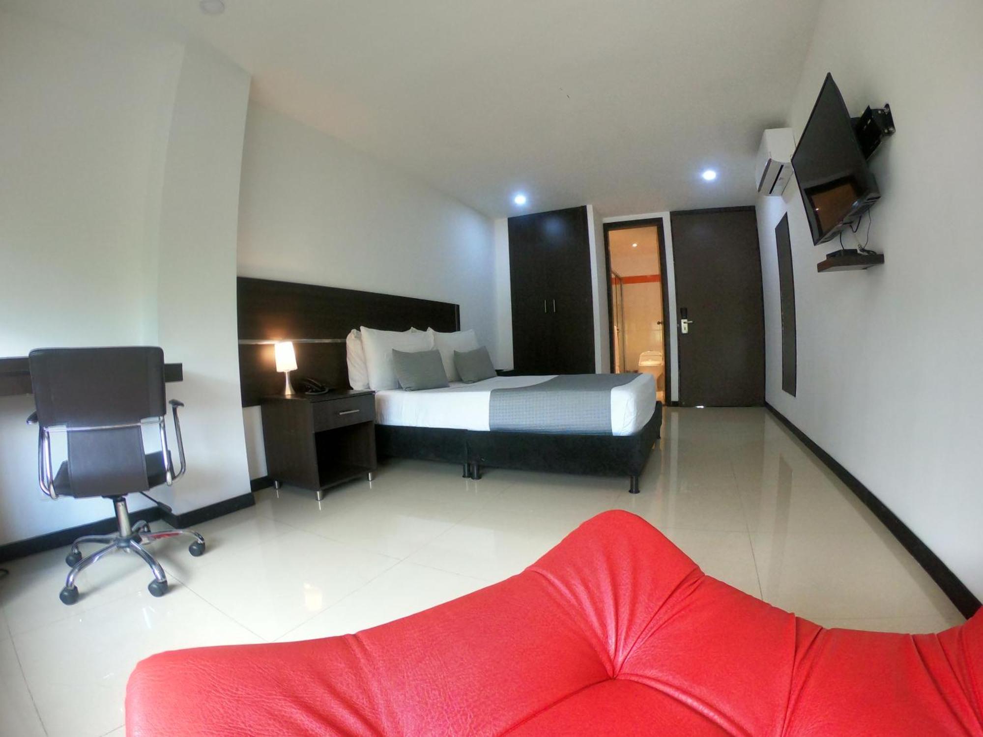 Diagonal Hotel Chipichape Cali Esterno foto